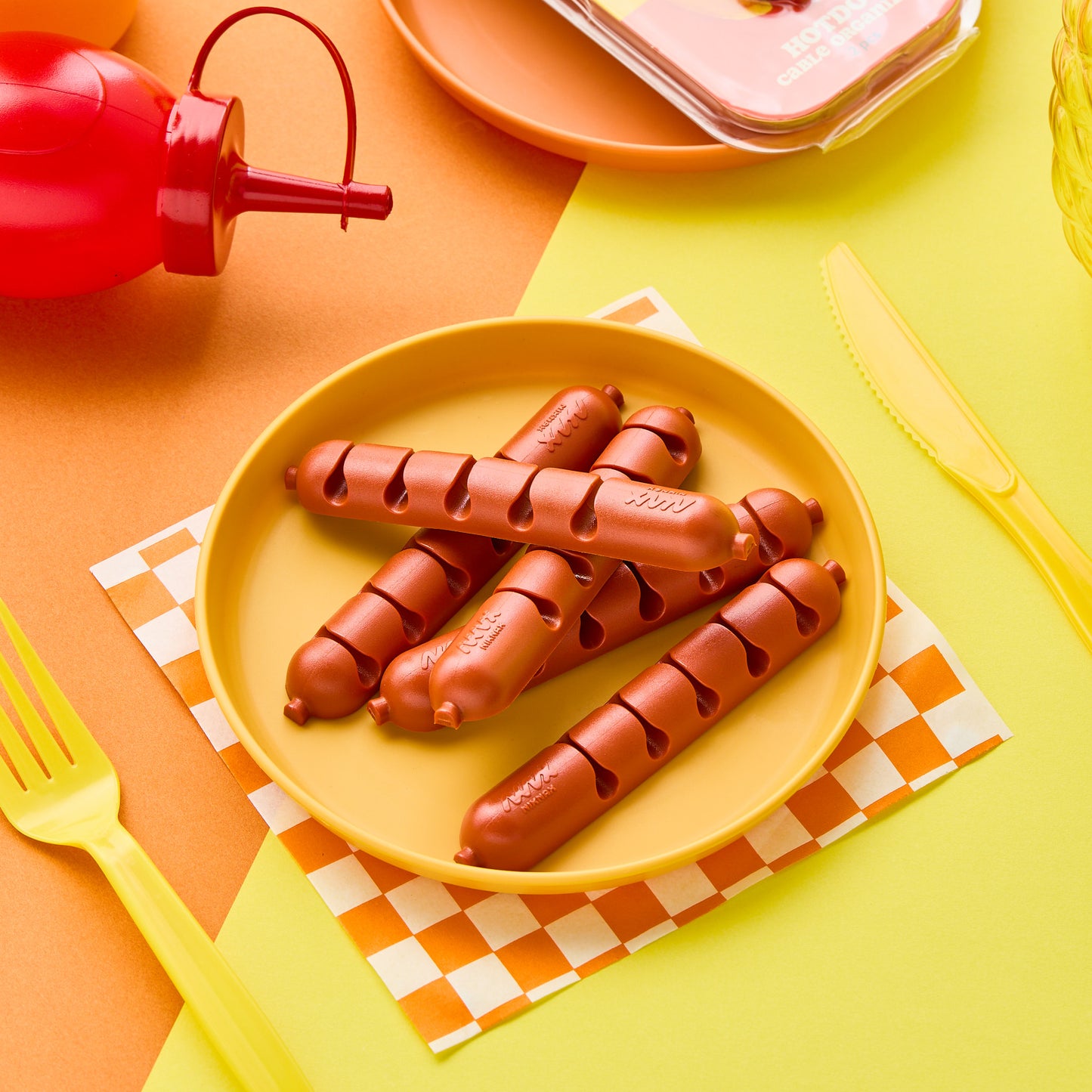 Niknax Hotdog Cable Organizer